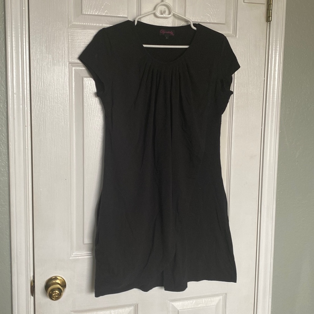 Maternity Nursing Black T shirt Dress